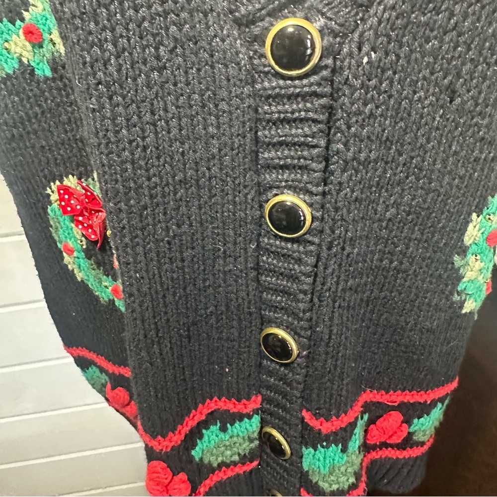 Vintage Christmas Sweater Vest | Bow Wreath Detail | Ugly Christmas Sweater L - Picture 4 of 8